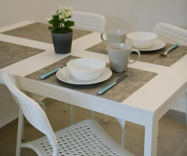 Chamois Blanc - 27 *